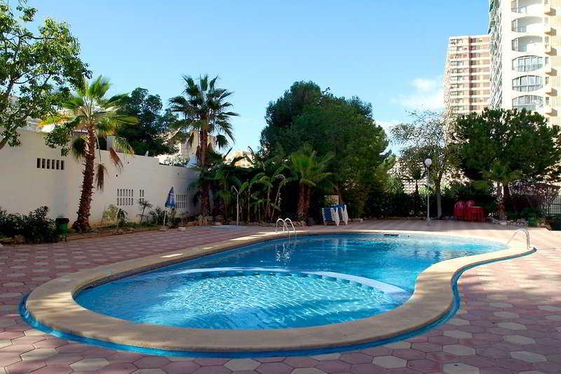 Halley Hotel & Apartments Affiliated By Melia Benidorm Exterior foto