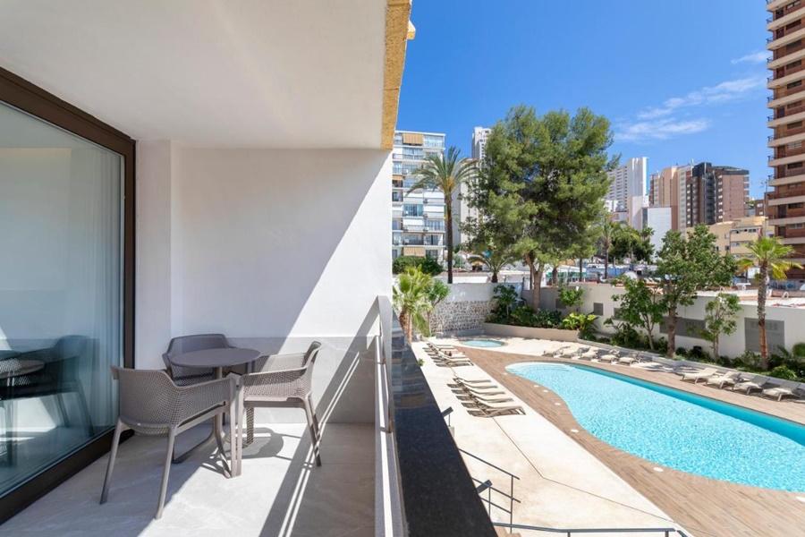 Halley Hotel & Apartments Affiliated By Melia Benidorm Exterior foto